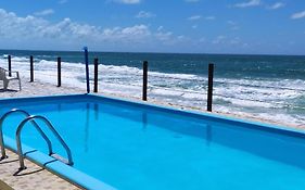 Casa em condomínio, beira mar e piscina Barra de São Miguel - Maceió- AL